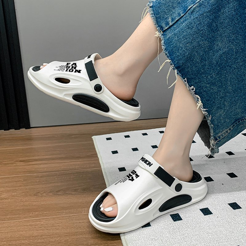 Casual EVA Slippers Outdoor Sandals Mens Flipflop Girls Beach Sole Shoes with Chain Slip Babouche Bathroom Flat Slides Slippers