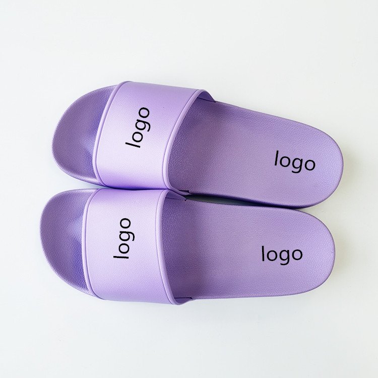 Free Sample PVC Material Slides Slippers Custom Logo and Colour Slides Slippers Anti-slip Bath Slippers