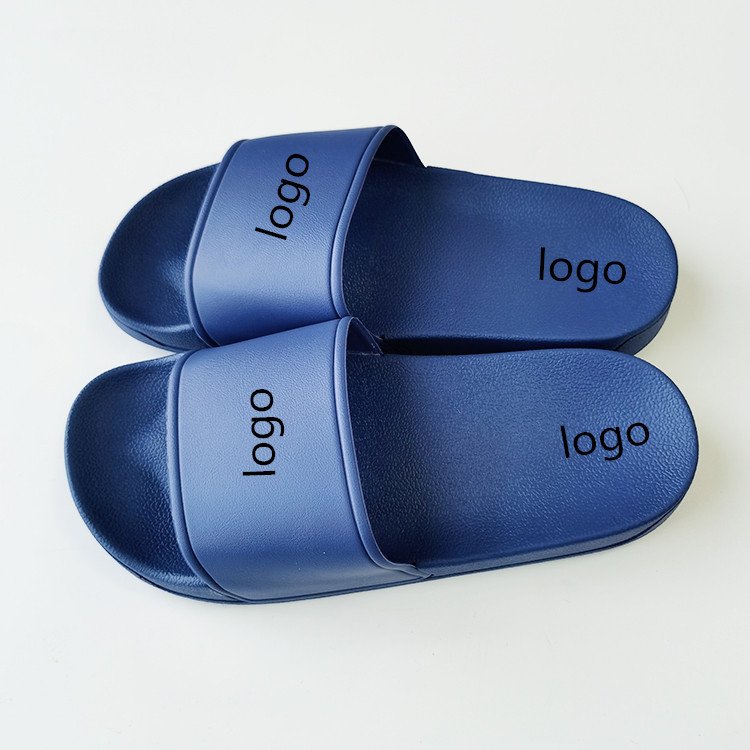 Free Sample PVC Material Slides Slippers Custom Logo and Colour Slides Slippers Anti-slip Bath Slippers