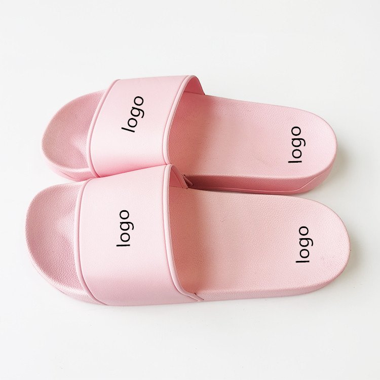Free Sample PVC Material Slides Slippers Custom Logo and Colour Slides Slippers Anti-slip Bath Slippers