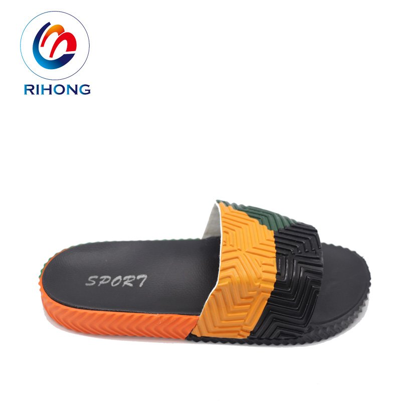 China Cheap beach eva rubber slide sandal shoes designer printed logo oem couple men custom slippers