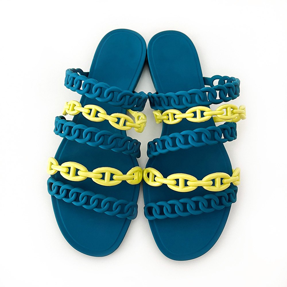 Women Professional OEM Cheap PVC Slide Female High Quality Jelly Flat Slipper Women Plastic Custom Logo Slippers Shoes for Lady