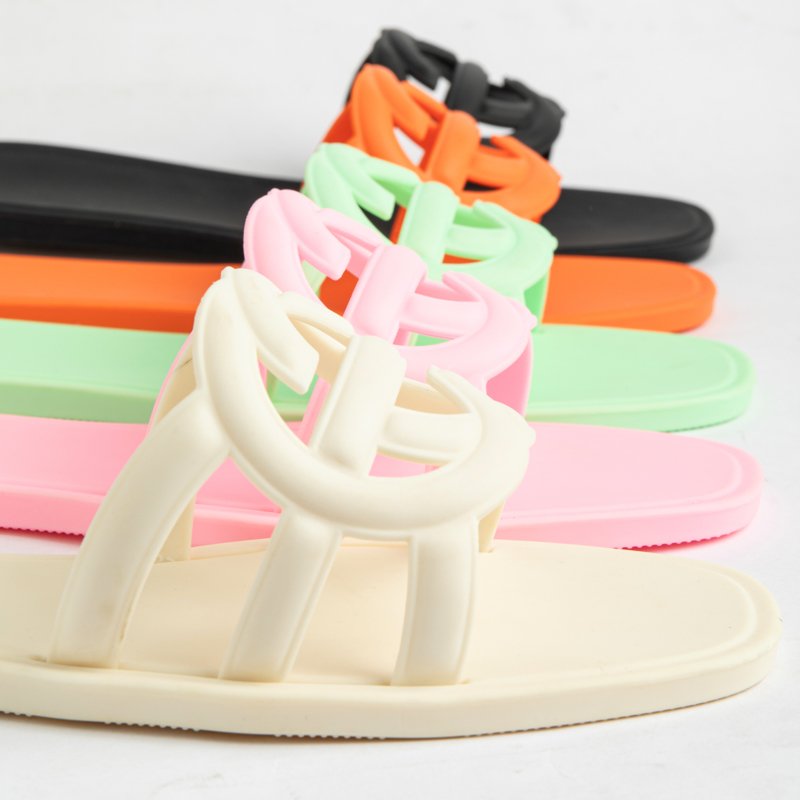 High Quality Cheap Wholesale Custom Outdoor Square Toe Summer Beach Slides Slippers Flat Jelly Sandals for women and ladies