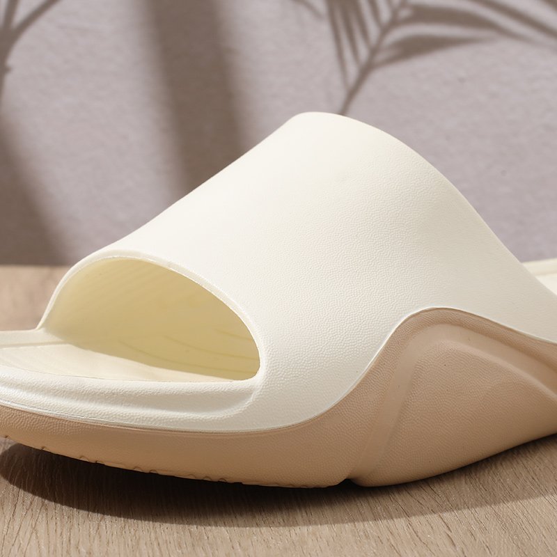 2024 New Designer Eva Slippers for Women Custom Logo Non-Slip Outdoor Summer Beach Sandals Hard-Wearing Slide Slippers