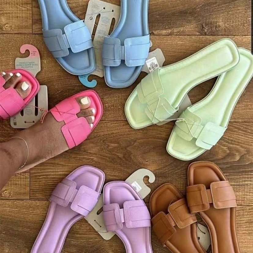 2024 Latest Design Fashion Trendy Round Toe Colorful Women's Summer Cheap Slippers Flat Sandals For Women And Ladies