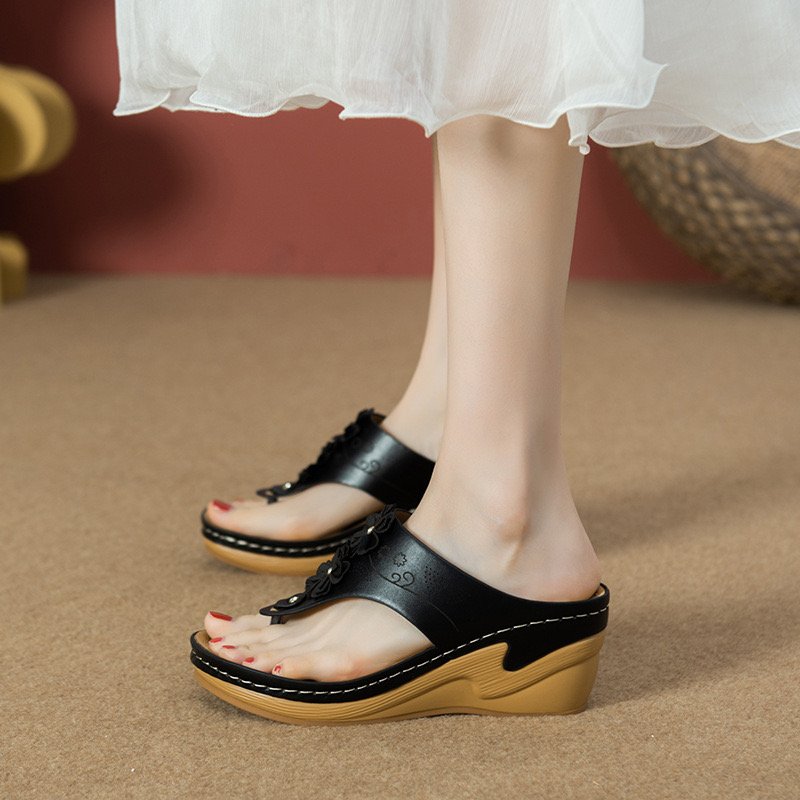 New large size women's shoes floral decoration lightweight platform flip-flops women