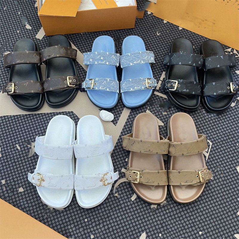 luxury shoes High quality 2024 beach slippers for women outdoor wear metal buckle double strap letter sandals flats shoes