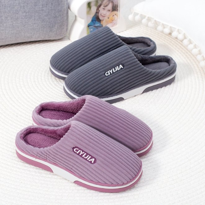 Wholesale new design custom logo slippers minimalist fluffy lined house slipper platform plush slippers