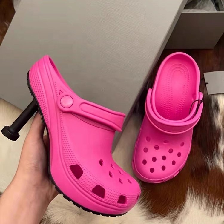 2024 Hot Sale Original Fashion EVA Foam Runners Pure Color Custom Designer Slides Slippers for Women