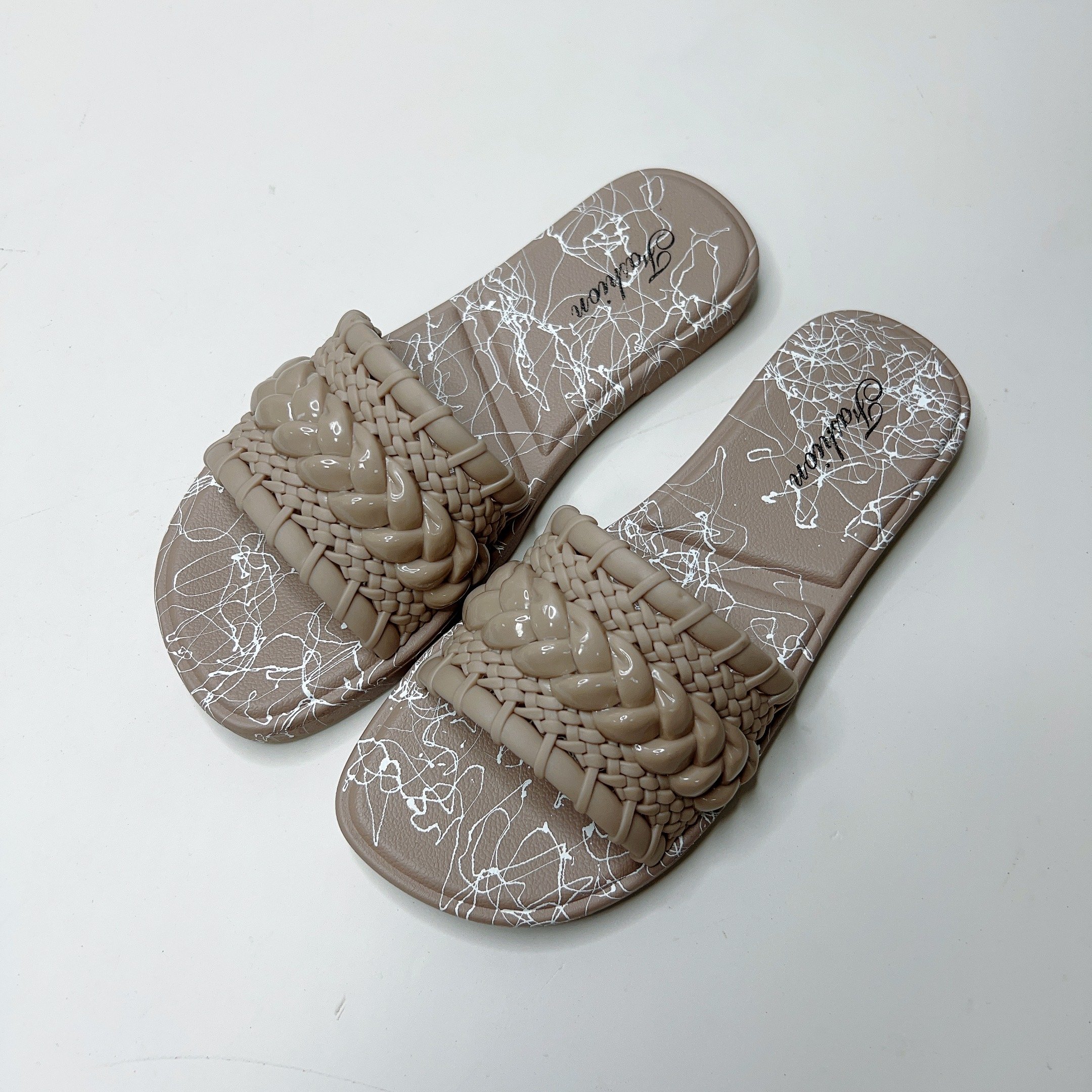 Soft girl fashion beach ladies nude slides slippers fashion shoe Flats lady slipper