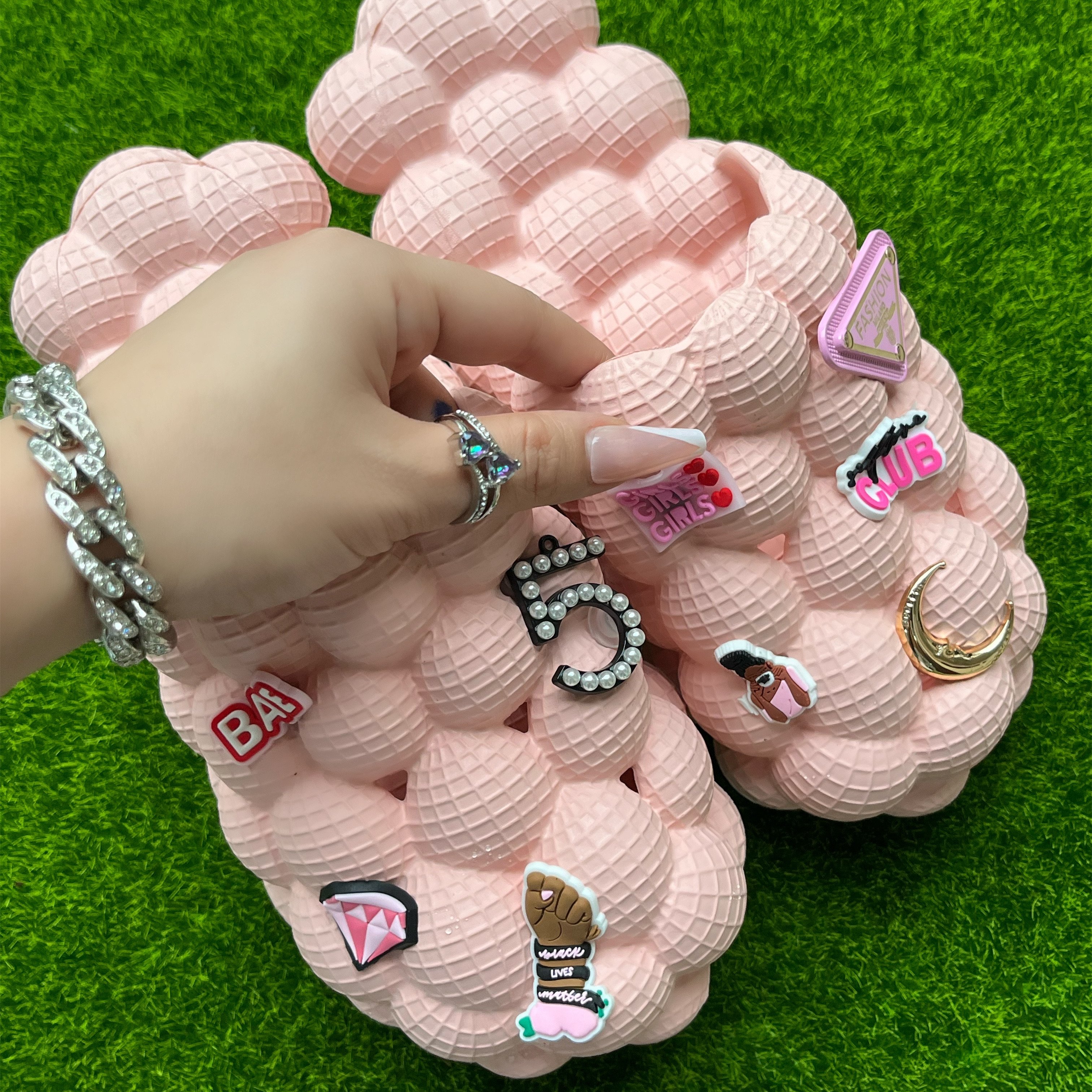Wholesale Diamond Rhinestone EVA Massage Men Women Slippers Shoes Wrap Ball Bubble Slides Sandals With Charms