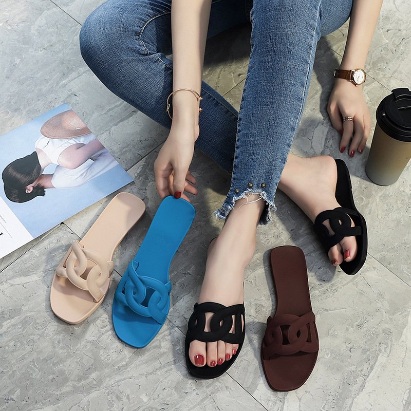 New Designs Femme Zapatos De Mujer Beach Pvc Shoes Square Chinelo Slides Slippers Flat Sandals For Women And Ladies