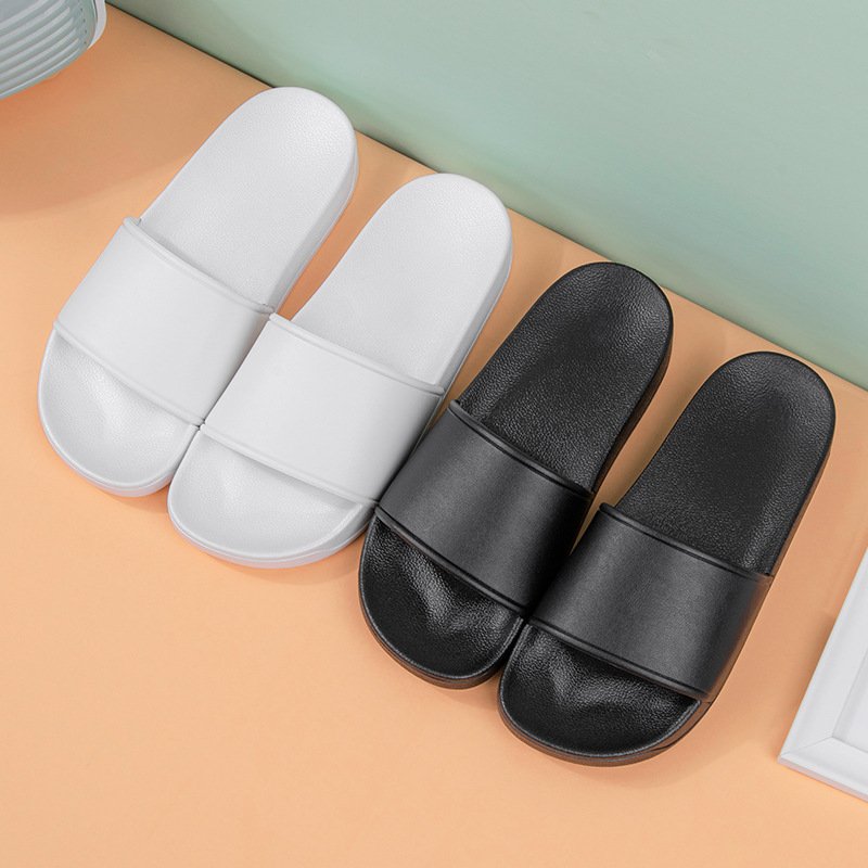 Wholesale Customizable Plain Black PVC Summer Adult Slippers Unisex Casual Logo Slides with EVA Insole for Men