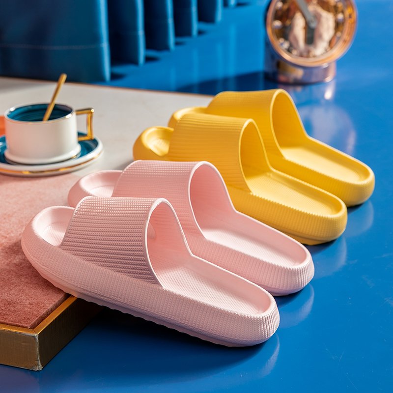 4cm Thick fashion Platform Shoes Bathroom Non-slip Flat Slides Women Sandals Men Summer Beach Flip Flops Household Slippers