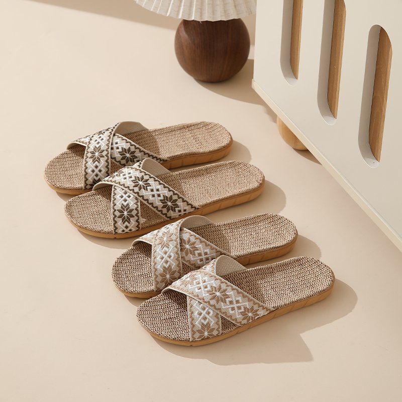 Factory Directly Sale Women's Slides Slippers Flax Lined Sweat Absorbing Fashion Summer Black Home Slippers