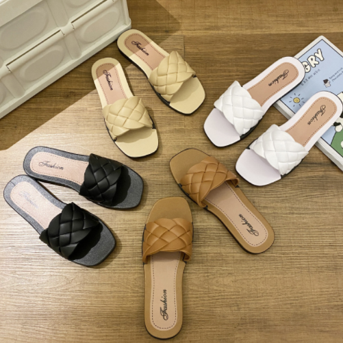Factory Wholesale Custom Summer Plus Size EVA Beach Home Women Men Sandal Elmo Slides Slippers For Women Men