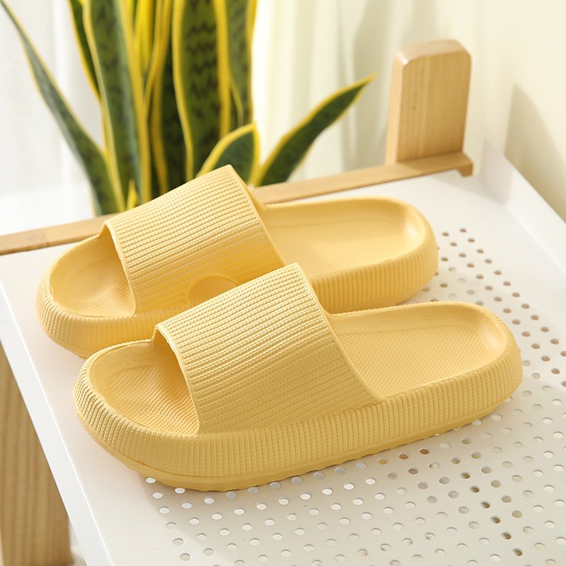Custom House Woman and Man Indoor Outdoor EVA Slippers Flat Cheap Slides Slippers