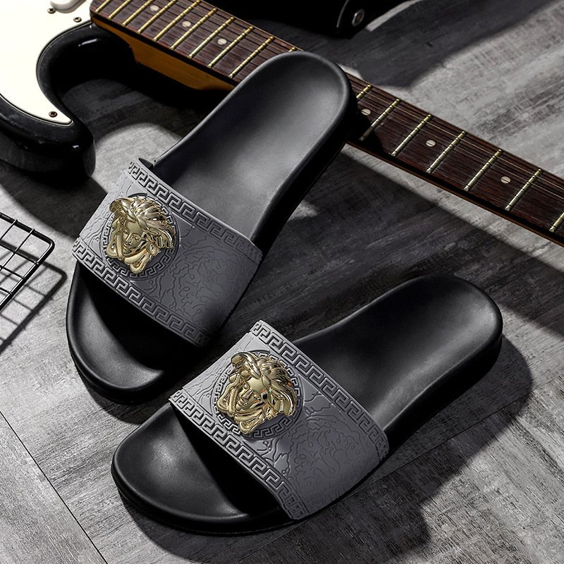 2023 Brand Slippers Men Sandals Slippers Male Rubber Men Slides Sandals Beach Men Plus Size