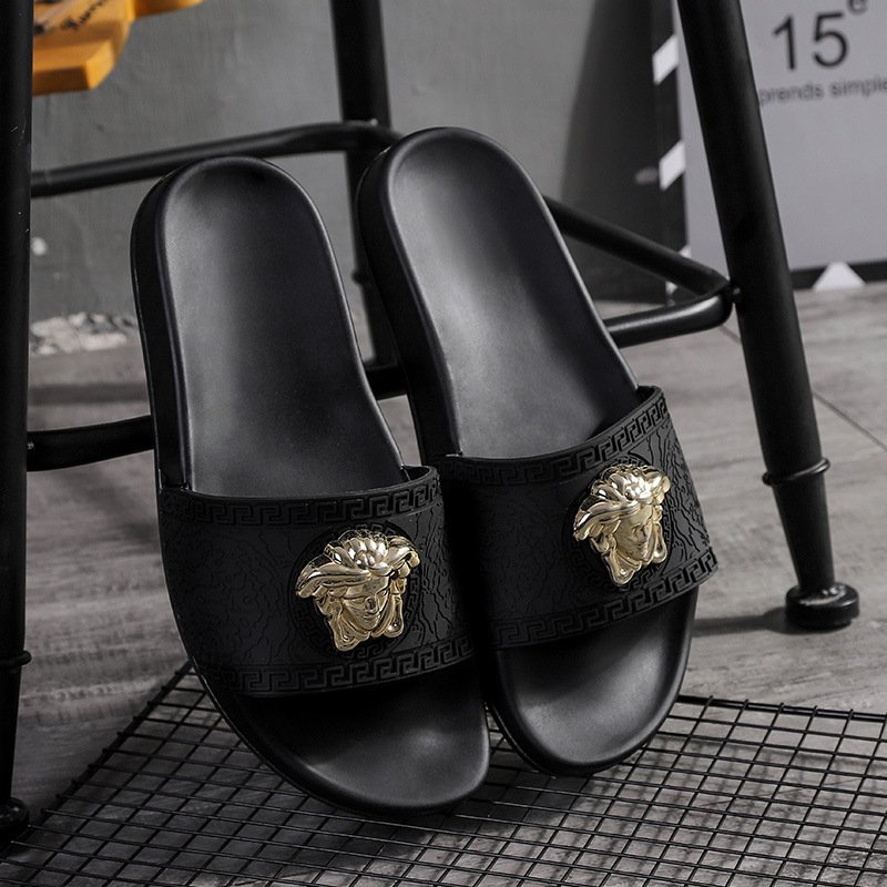 2023 Brand Slippers Men Sandals Slippers Male Rubber Men Slides Sandals Beach Men Plus Size