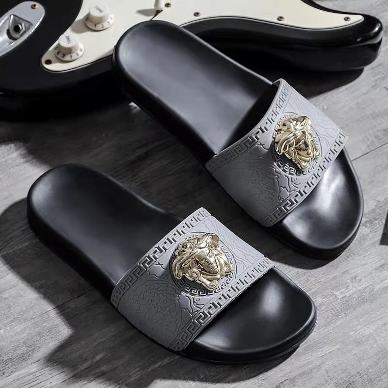 2023 Brand Slippers Men Sandals Slippers Male Rubber Men Slides Sandals Beach Men Plus Size