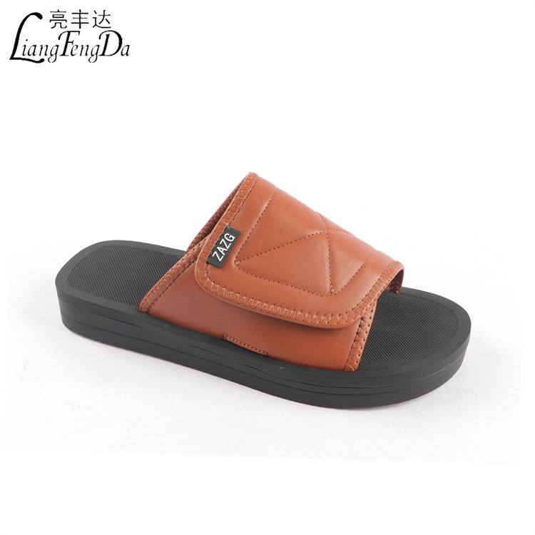 Manufacture Wholesale Non-slip Summer outdoor Men's Slippers Custom Logo PVC Sandals For Men heel protection