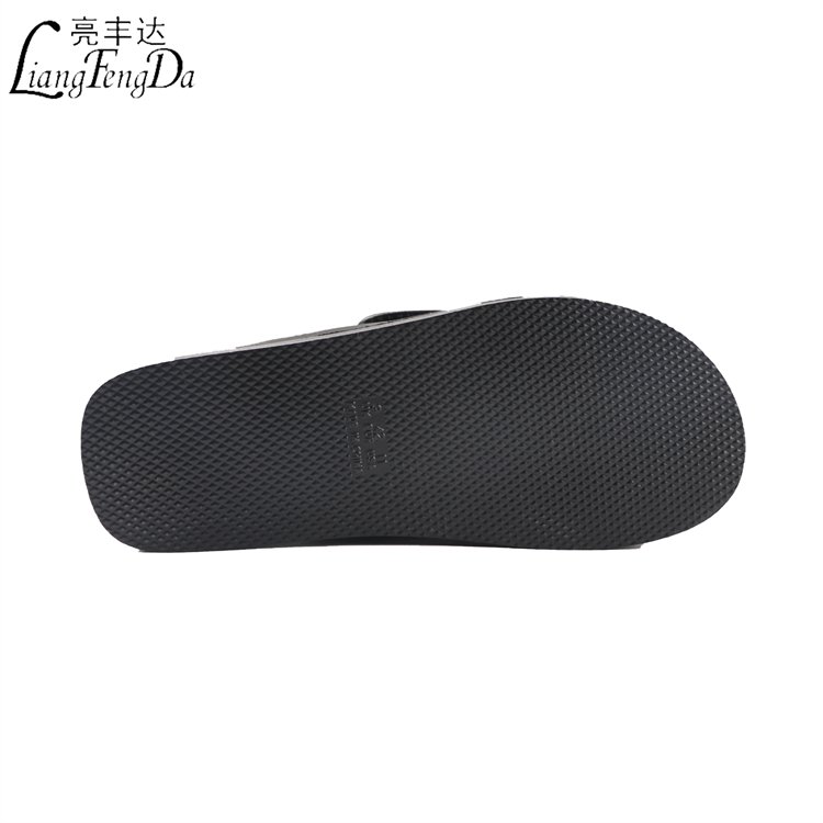 Manufacture Wholesale Non-slip Summer outdoor Men's Slippers Custom Logo PVC Sandals For Men heel protection