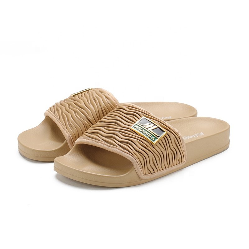 Xsheng Wholesale Custom Slides Unisex Metal Logo Rubber Slides Slippers New Style Casual Beach Slipper Outdoor Slides Shoes