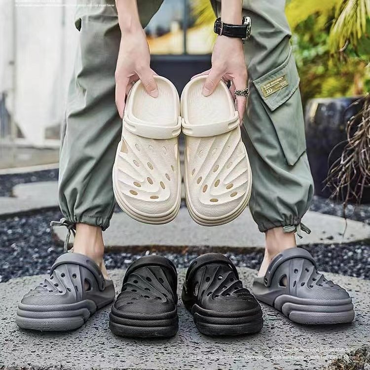 2024 New Men's Clog Shoes EVA Non-slip Garden Shoes Outdoor Beach Crocodile Unisex-adult Classic Clogs