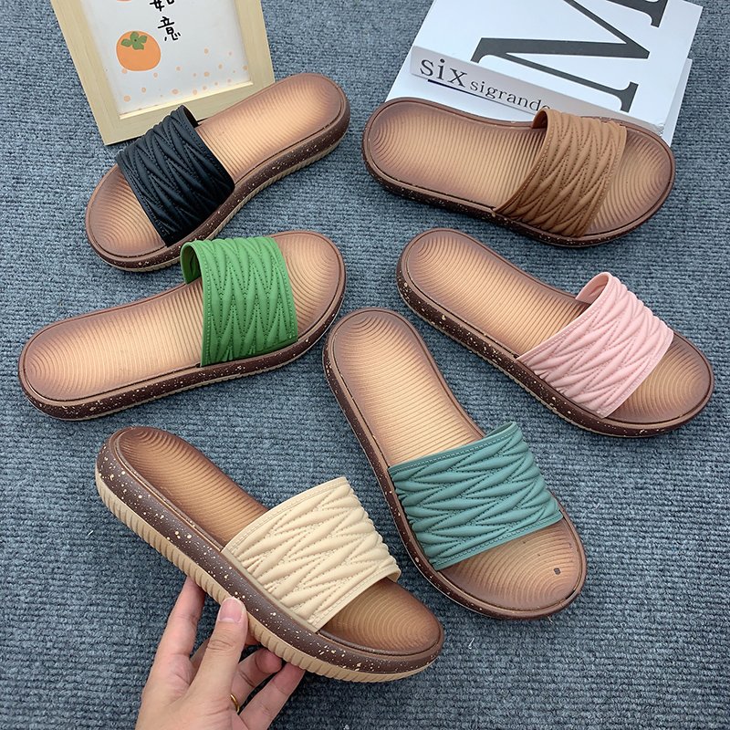2023 high quality summer slides slippers widely used female slippers big size unique outdoor sandals for ladies