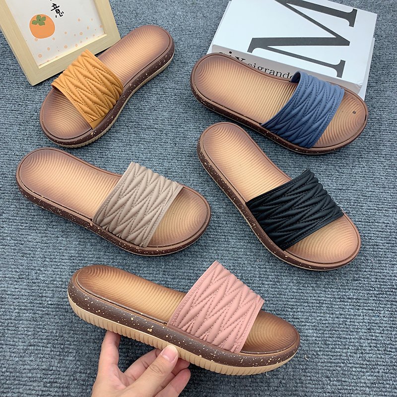2023 high quality summer slides slippers widely used female slippers big size unique outdoor sandals for ladies
