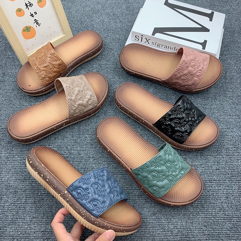 2023 high quality summer slides slippers widely used female slippers big size unique outdoor sandals for ladies