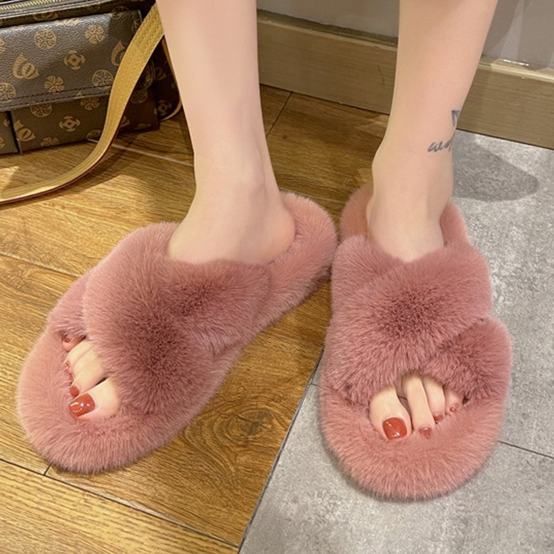 New products warm slides slipper for women shoes can be customized with logo ladies house cross slipper fashion fur slippers