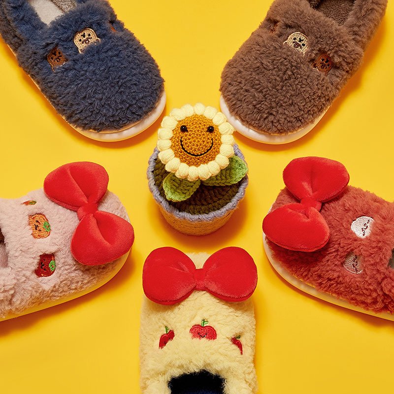New arrival Sandals Boys Unisex school Slippers girls kids plush furry slippers kids shoes winter Slip On Baby 1- 3 years old
