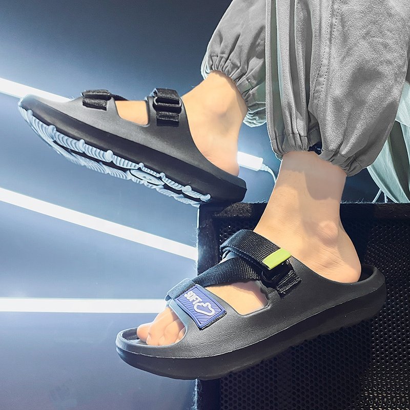 Wholesale men summer plush sandal EVA slip-on shoes with heel teenager mans sporty shoes summer beach slides slippers
