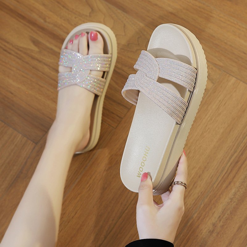Fashion Trendy Shoes Beach Shoes Flip Flops All-match Slides Slippers for Women Sandals New Style Dress Shoes