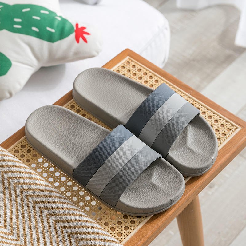 New Summer Trendy Man Beach Flat Shoes Slippers And Sandals Men's And Women Bubble Slides Slippers