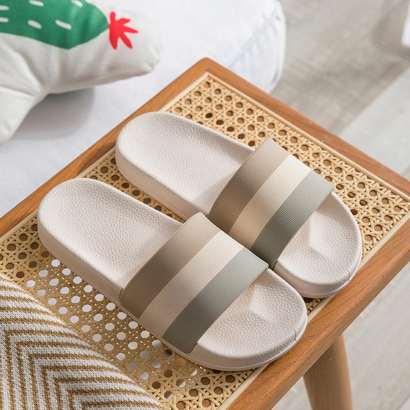 New Summer Trendy Man Beach Flat Shoes Slippers And Sandals Men's And Women Bubble Slides Slippers