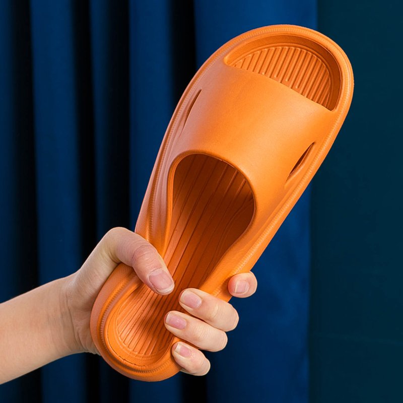 Wholesale Cheap Fashion Unisex Hollow Out Women's Slippers Indoor Bathroom Beach Foam Runner EVA Slides Slippers
