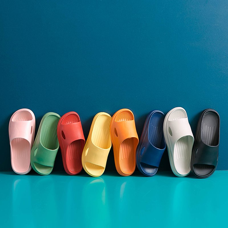 Wholesale Cheap Fashion Unisex Hollow Out Women's Slippers Indoor Bathroom Beach Foam Runner EVA Slides Slippers