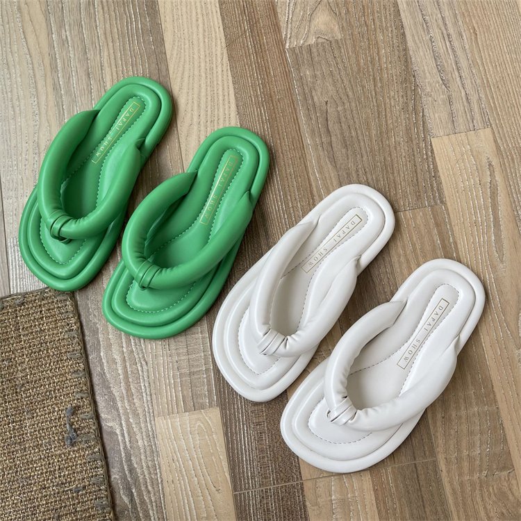 New Fashion Trendy Women Flip Flops Flip-flop Slippers for Ladies Girls Popular Woman Sandals Soft Thick Sole EVA PVC 2 Pairs