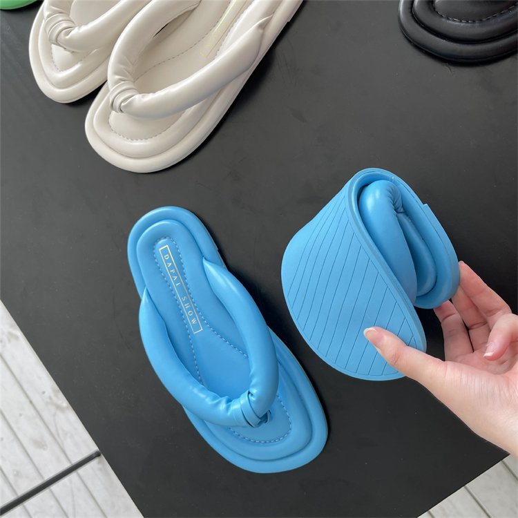New Fashion Trendy Women Flip Flops Flip-flop Slippers for Ladies Girls Popular Woman Sandals Soft Thick Sole EVA PVC 2 Pairs