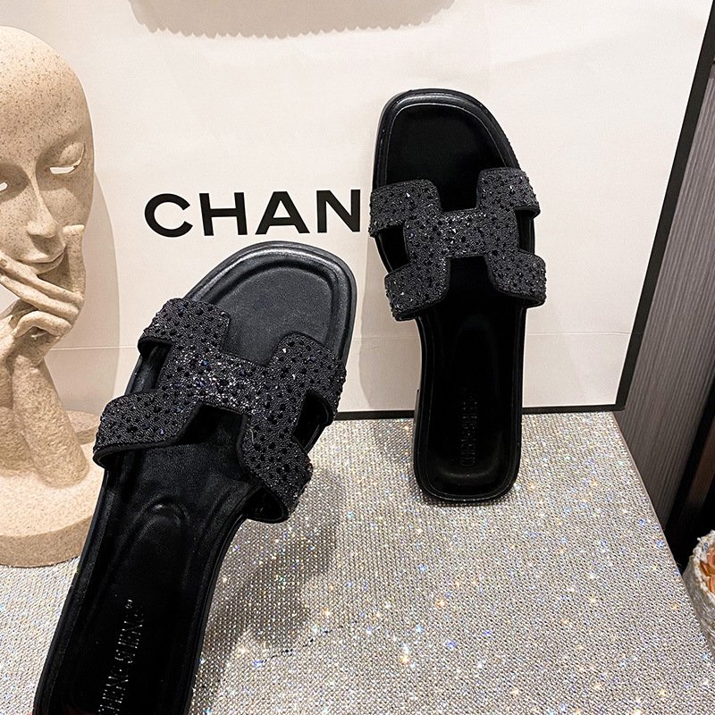 High Quality Female Outdoor Babouches Summer Beach Slippers Women Slides Slippers Fashionable Ladies Flat Sandals