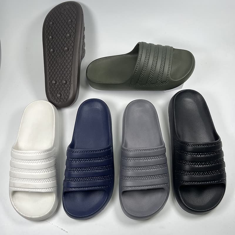 Slides Slippers Unisex Shower Sandals Home Pillow Slippers Quick Drying Thick Sole EVA Chancletas Custom Slides Slippers For Men