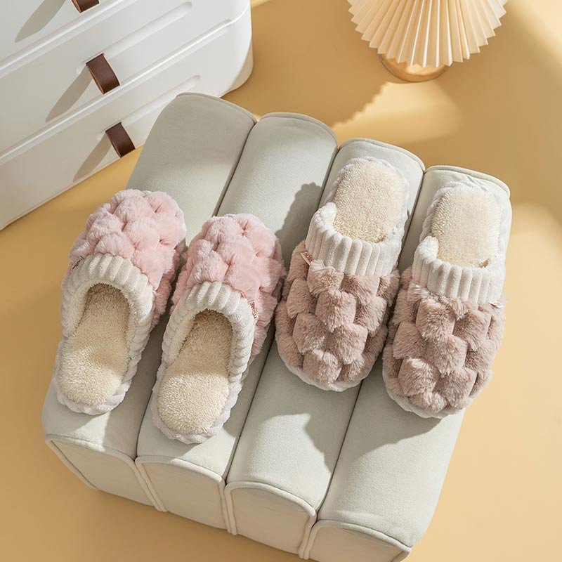 New hot autumn and winter home with non-slip thick bottom men and women couple plush indoor and outdoor cotton slippers