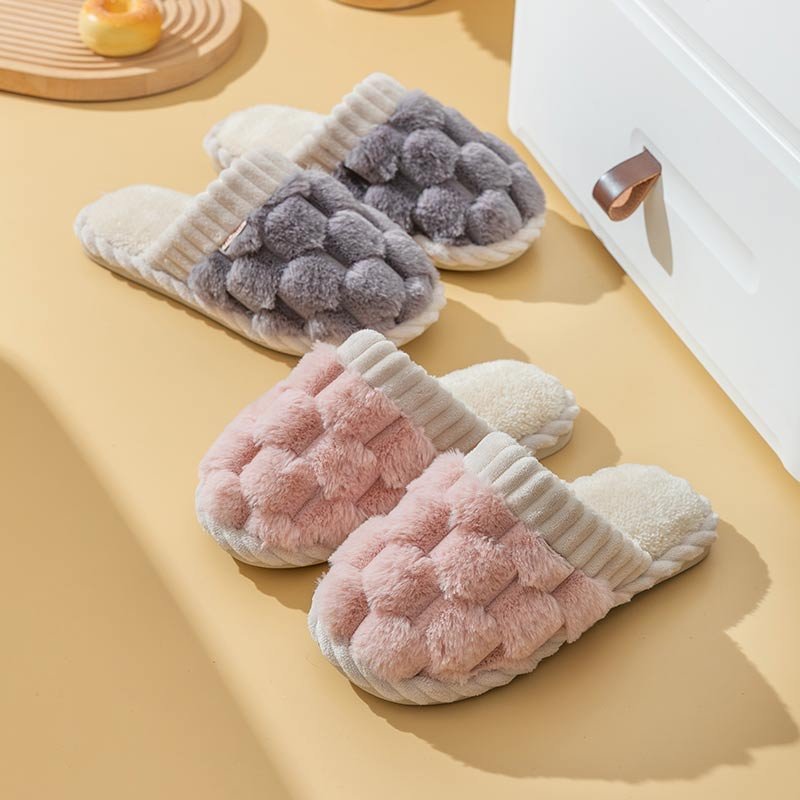 New hot autumn and winter home with non-slip thick bottom men and women couple plush indoor and outdoor cotton slippers