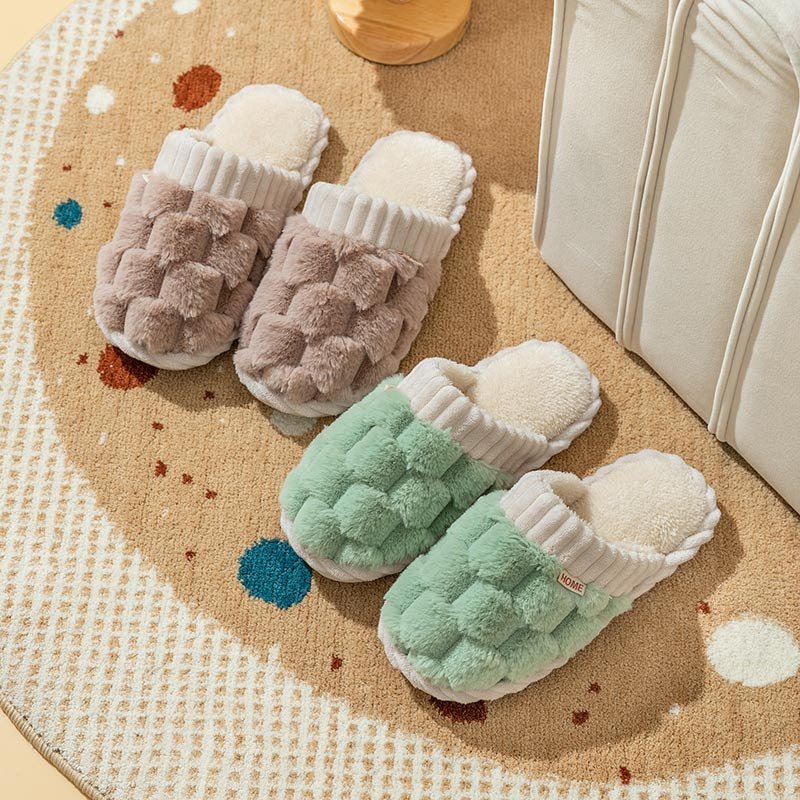 New hot autumn and winter home with non-slip thick bottom men and women couple plush indoor and outdoor cotton slippers