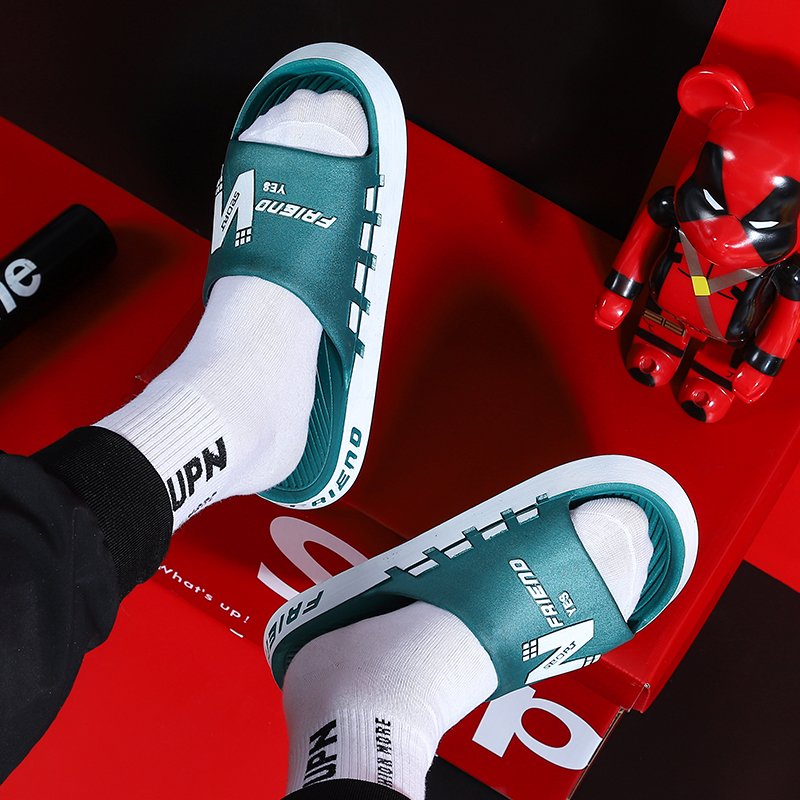 Anti-slip Custom Colors And Logo Slippers Summer outdoor fashion indoor bathroom anti-skid and anti-odor slippers