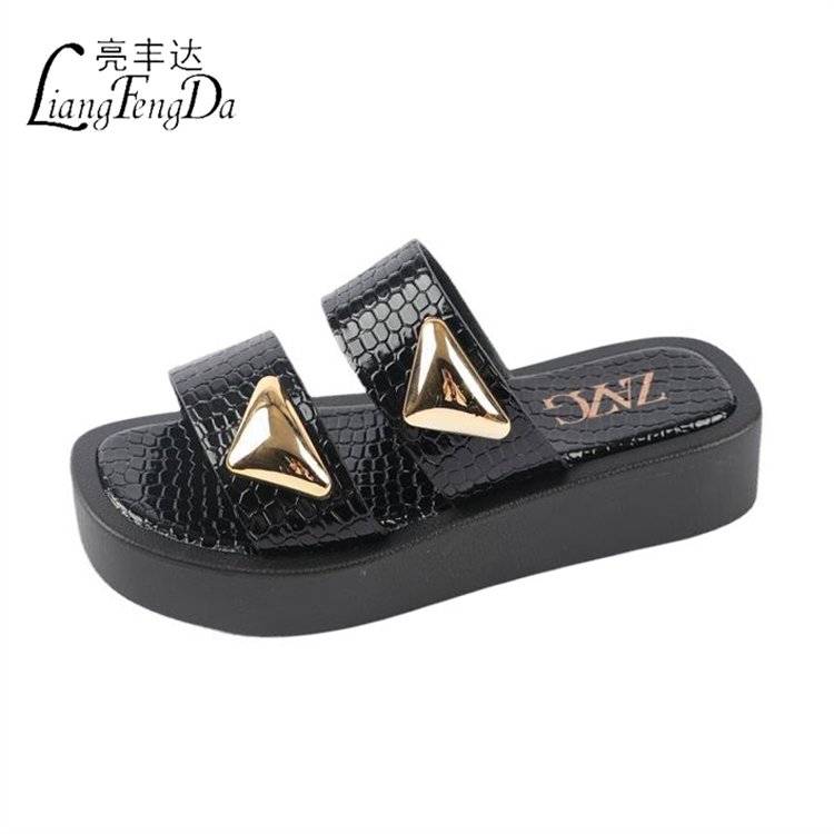 designer sandals New Style Sexy Open Toe Ladies Slippers Platform PVC Slides Women Slippers Slip On Fashion Sandals heel protection