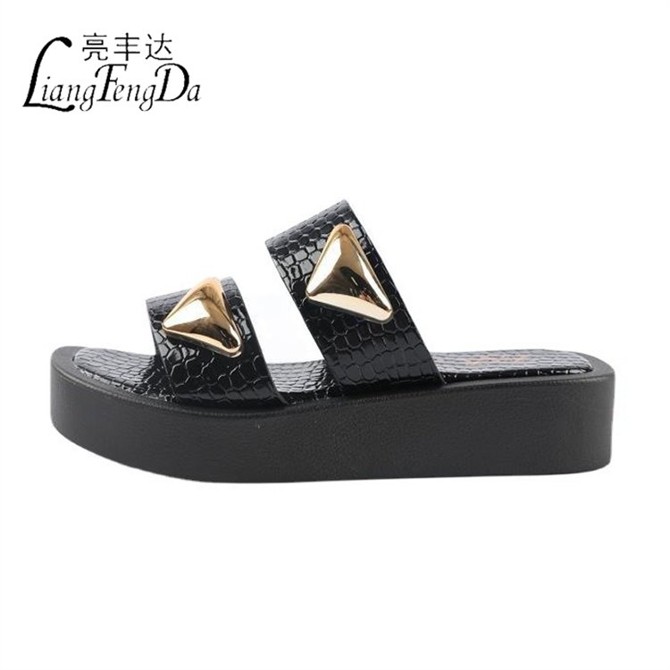 designer sandals New Style Sexy Open Toe Ladies Slippers Platform PVC Slides Women Slippers Slip On Fashion Sandals heel protection