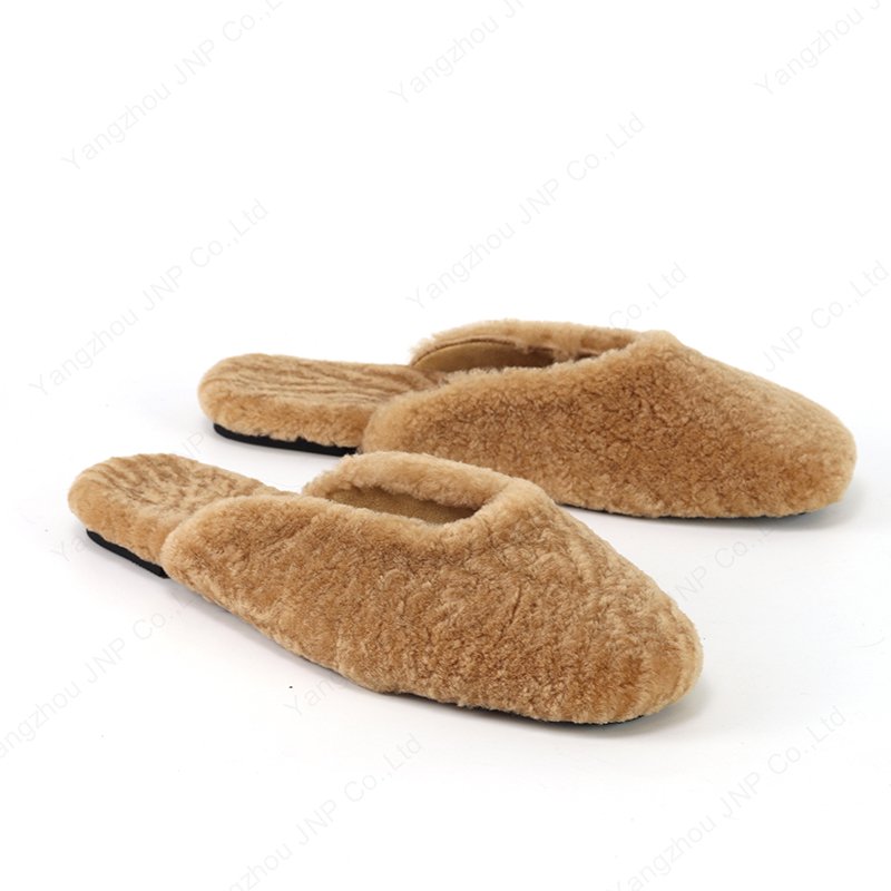 Custom Women's Fashion Loafers Fuzzy Curly Shearling Fur House Ladies Winter Warm Fluffy Home Plush Fleece Slides Slippers